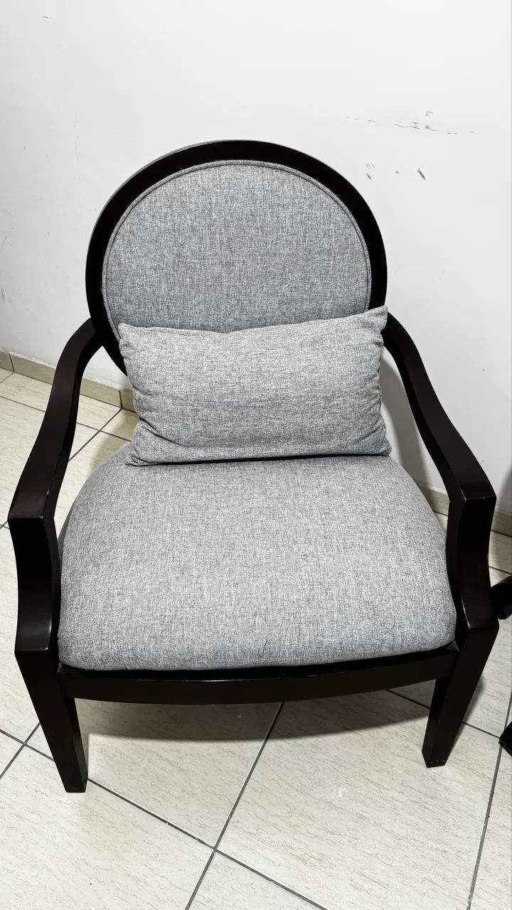 Conjunto cadeiras e mesinha  - Foto 2