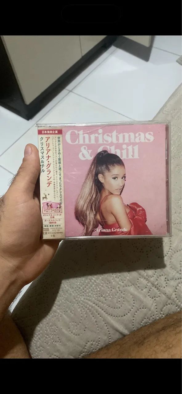 CD CRISTMAS & CHILL ARIANA GRANDE