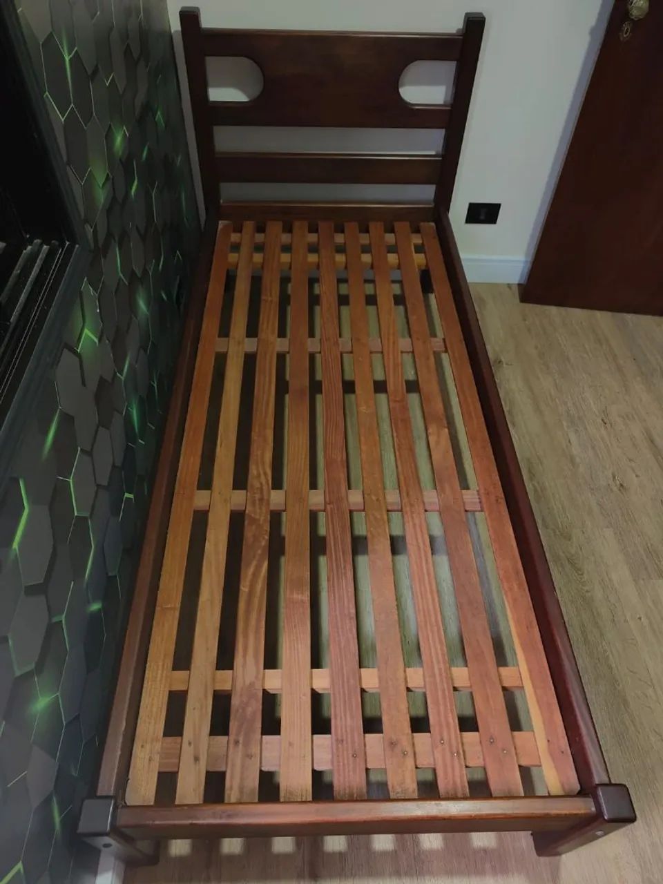 Cama solteiro Madeira Macica - Foto 4