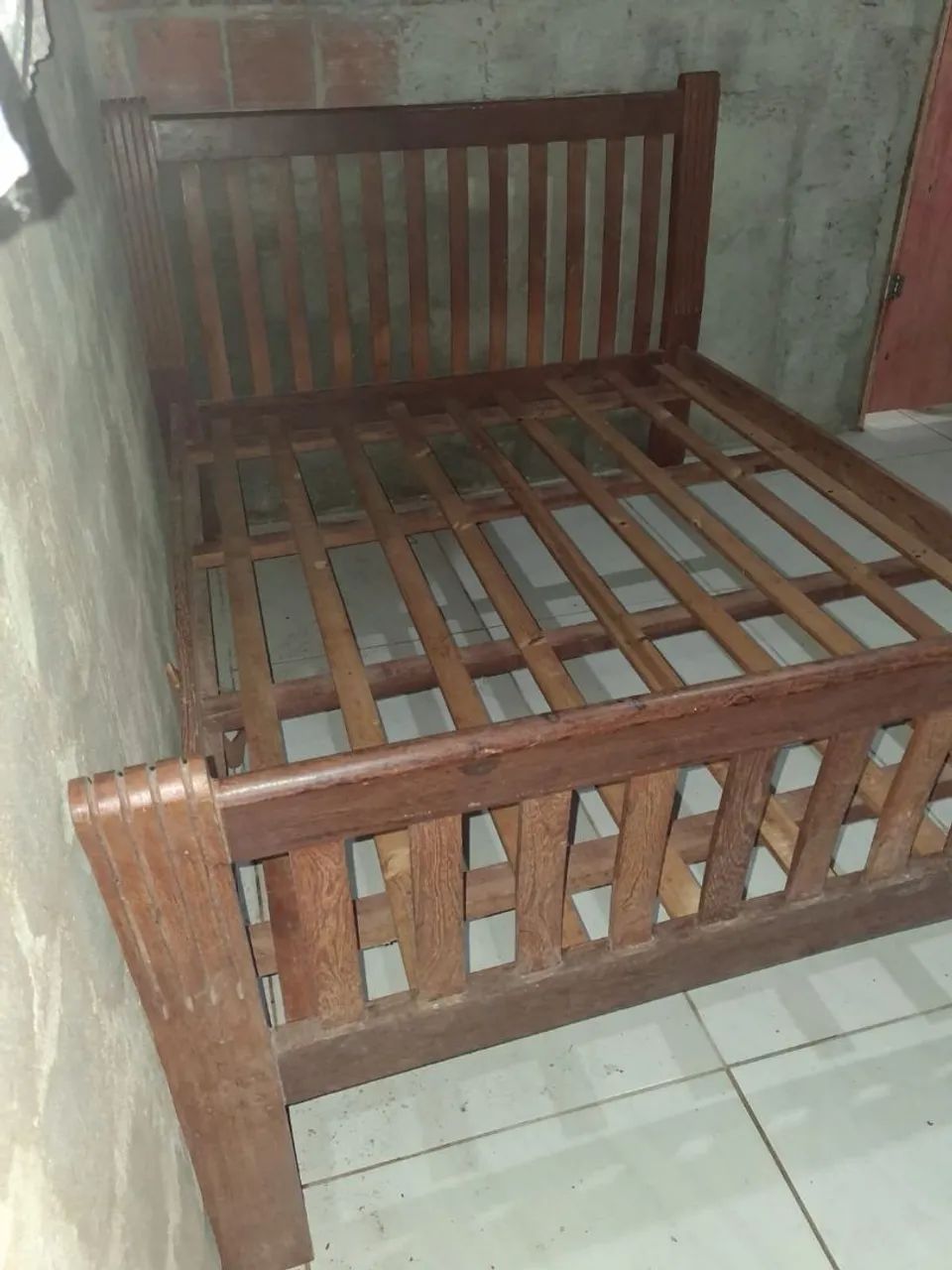 Cama de casal 100% de Madeira  - Foto 3