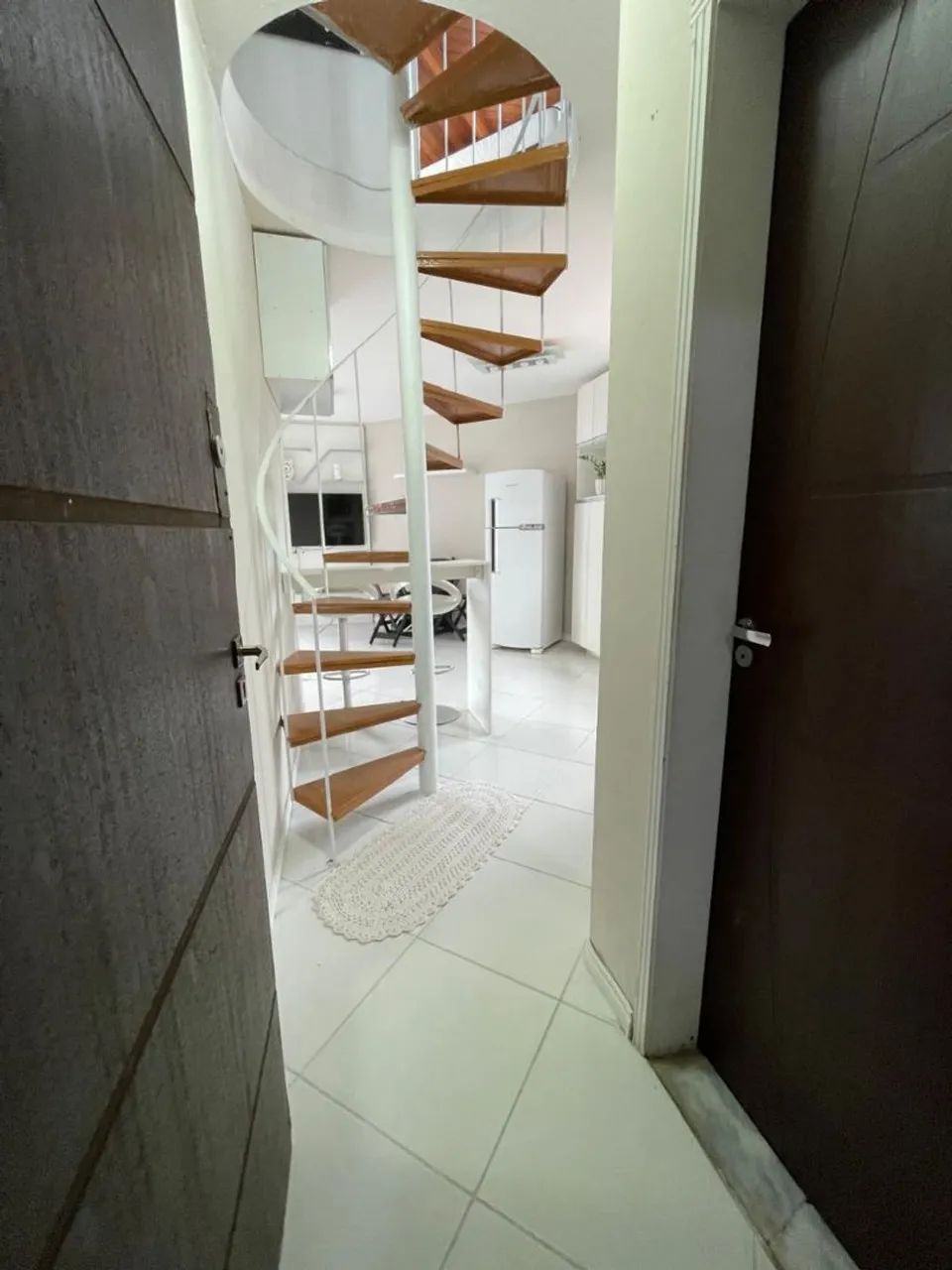 LOCAÇÃO ANUAL CANASVIEIRAS - Apto Duplex, Garagem, Homebox - Foto 2
