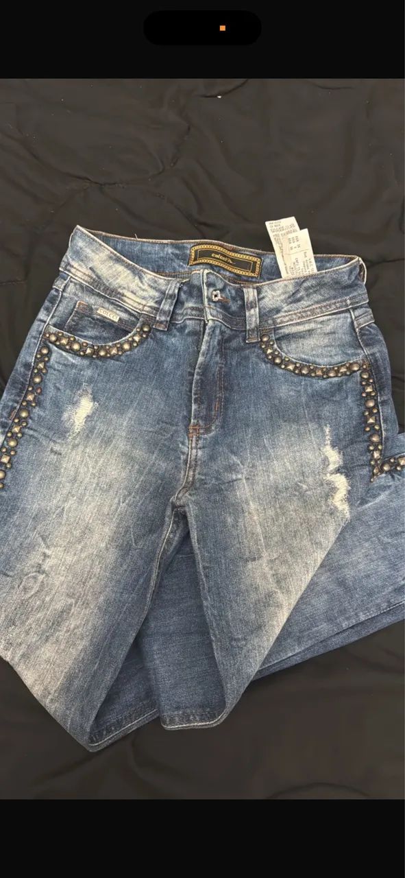 Calça colcci nova 