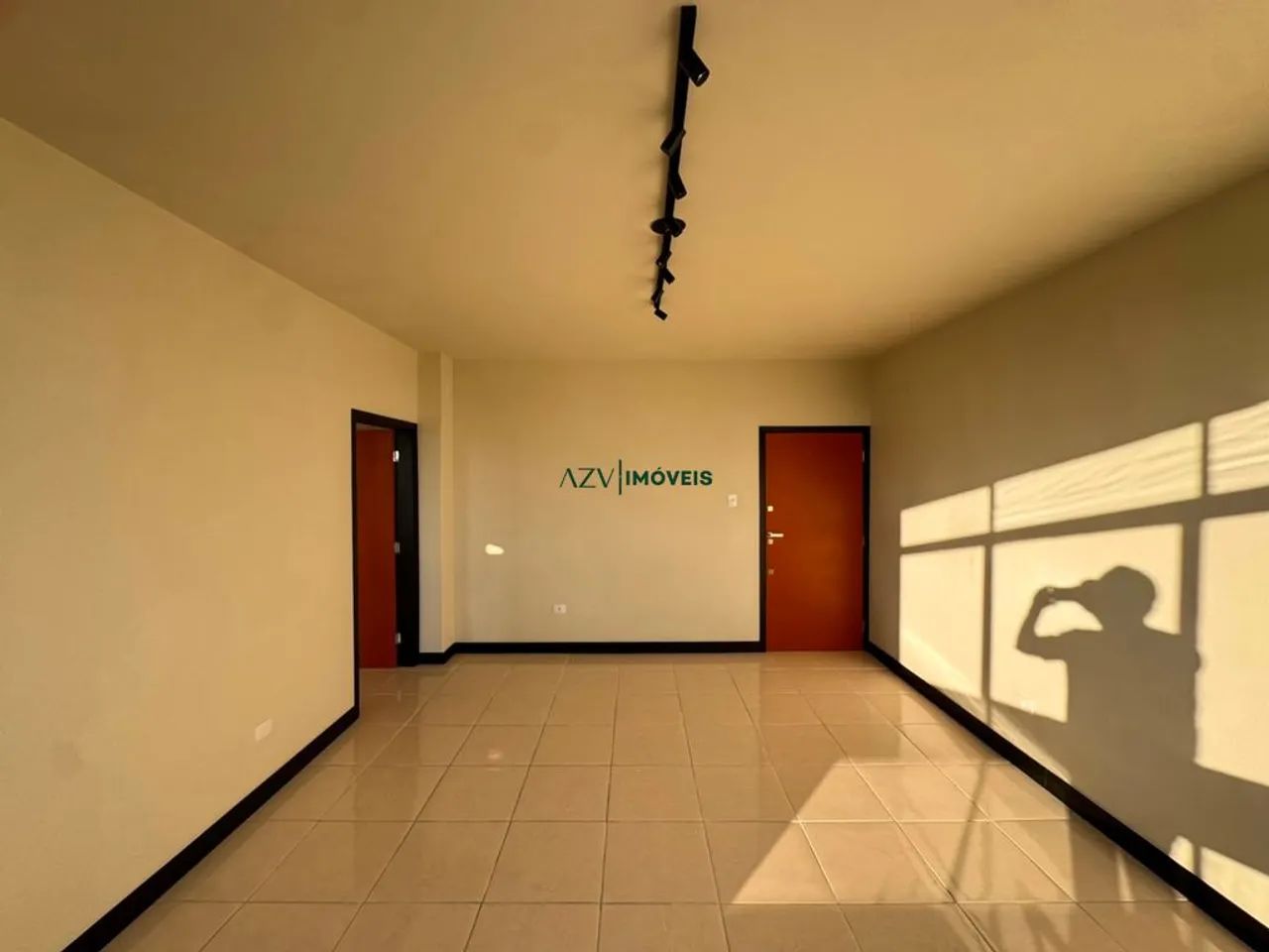 Sala Comercial | Ed. Cinelândia  Centro SJC - Foto 3