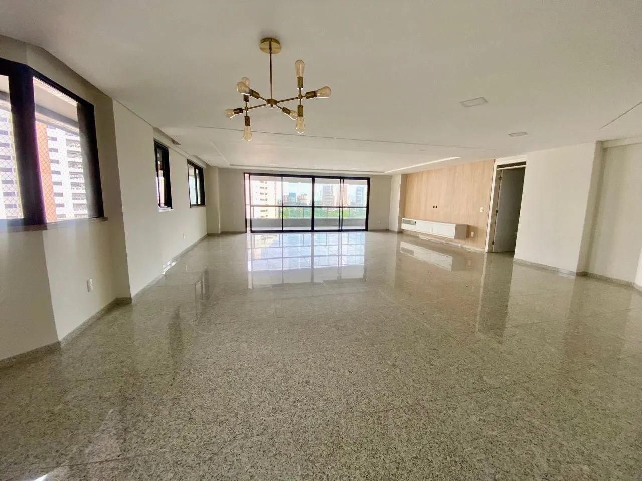 Apartamento no Guararapes - 310m² - Foto 4