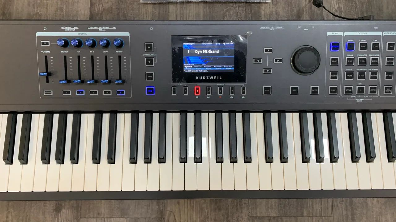 Kurzweil PC4 SE - Instrumentos musicais - Anhangabaú, Jundiaí 