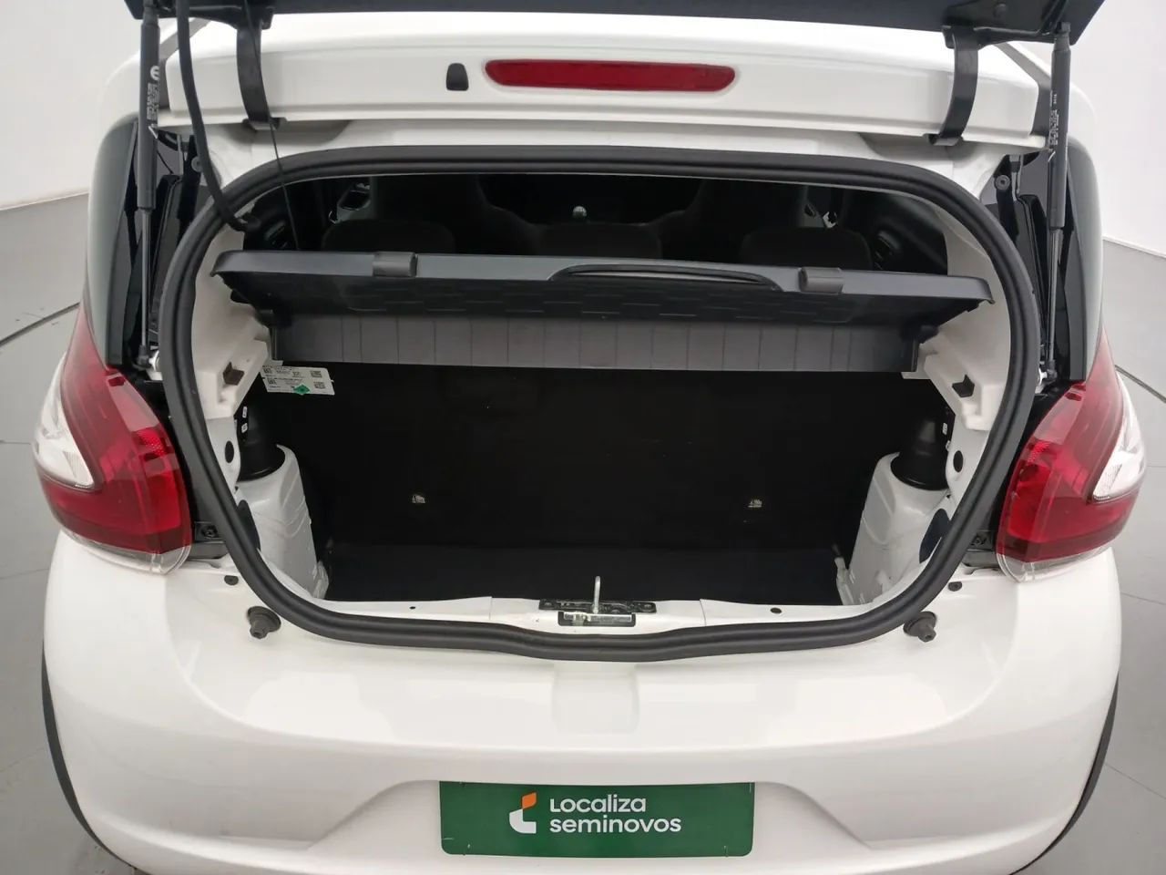 Fiat Mobi LIKE 1.0 Fire Flex 5p., foto 9 de 18