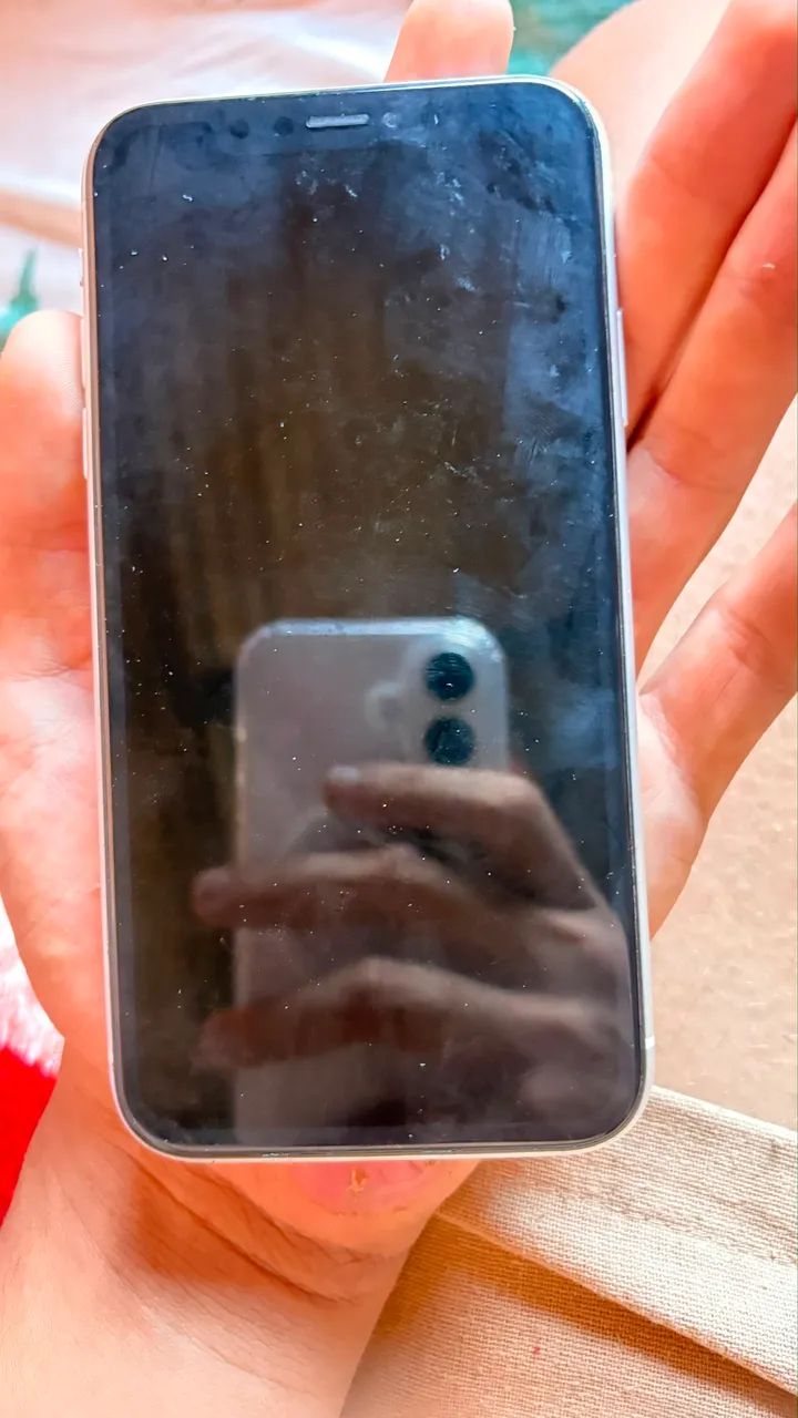 iPhone XR 64 Gb branco  - Foto 4