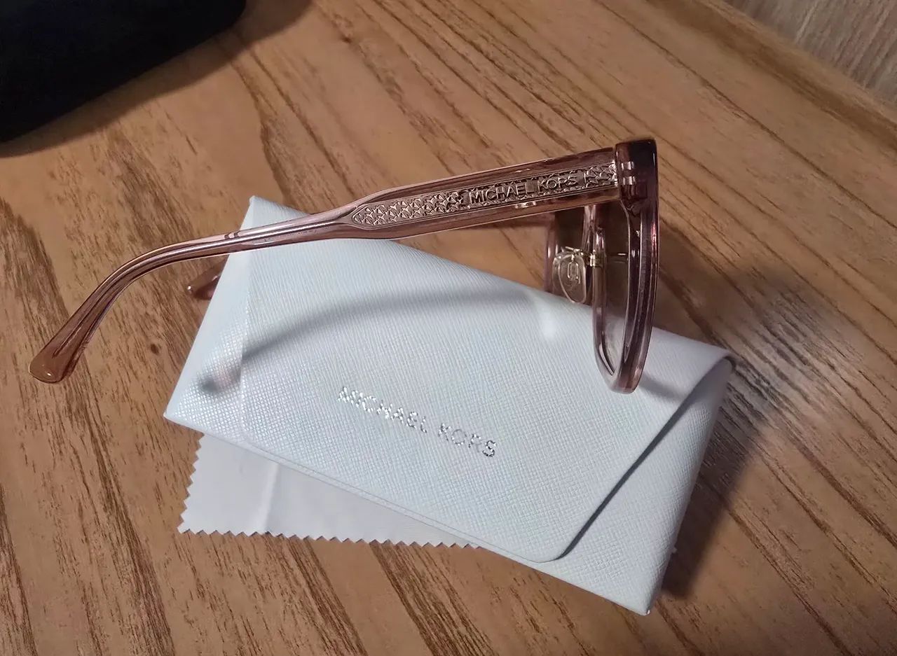 Óculos de Sol Michael Kors Original Rose  - Foto 4