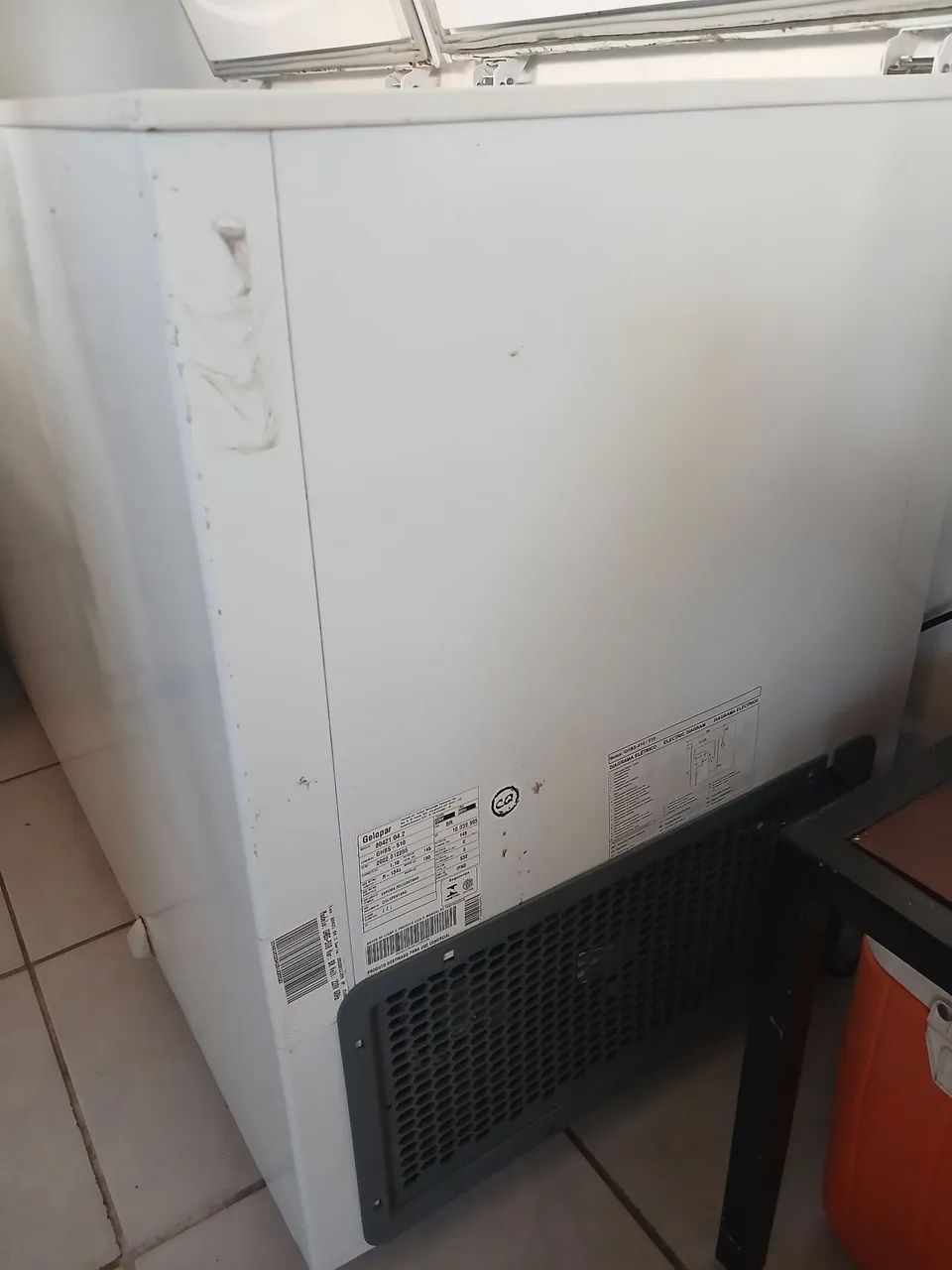Freezer Gelopar seminovo bem conservado, funcionando perfeitamente  - Foto 3