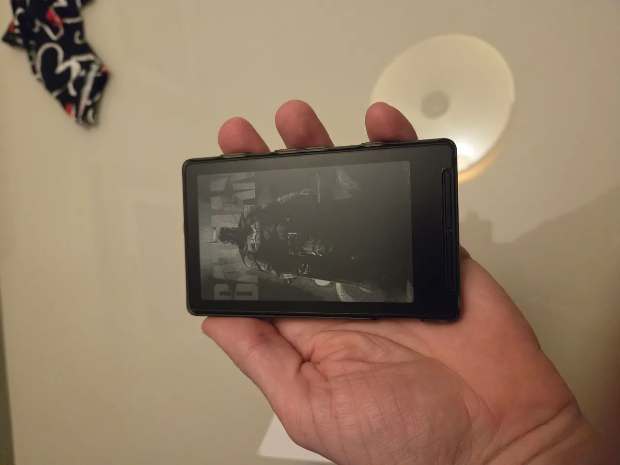 Ereader  xteink 4 com cartão e case proteção  - Foto 3
