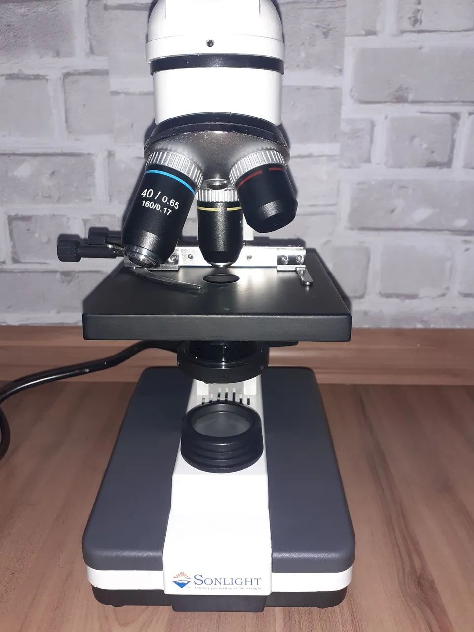 Microscópio( Estudent Microscope) modelo MS - 01UL- and 01ULD432958112436725765