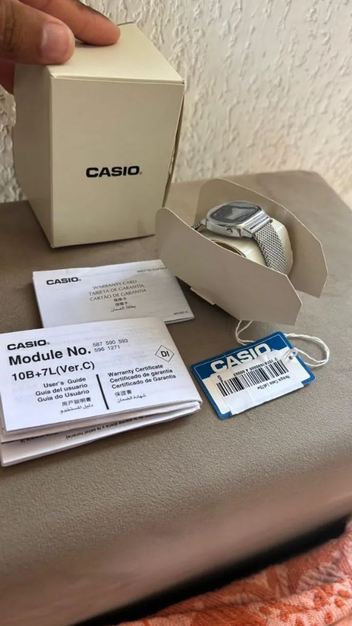 Relógio Casio Vintage Prata Feminino (NOVO) SEM MARCAS DE USO original/manual