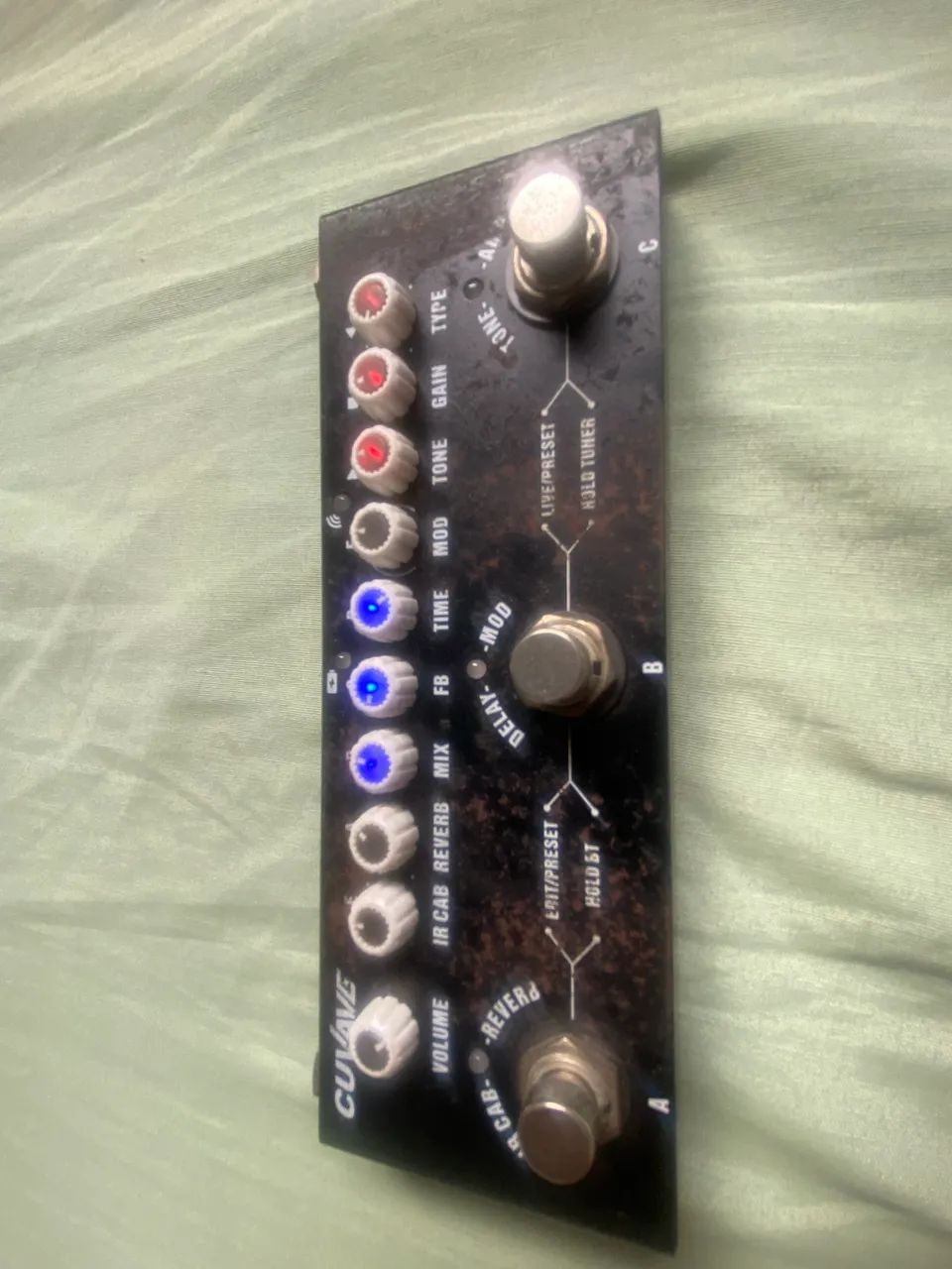 Pedal mult efeitos cube baby