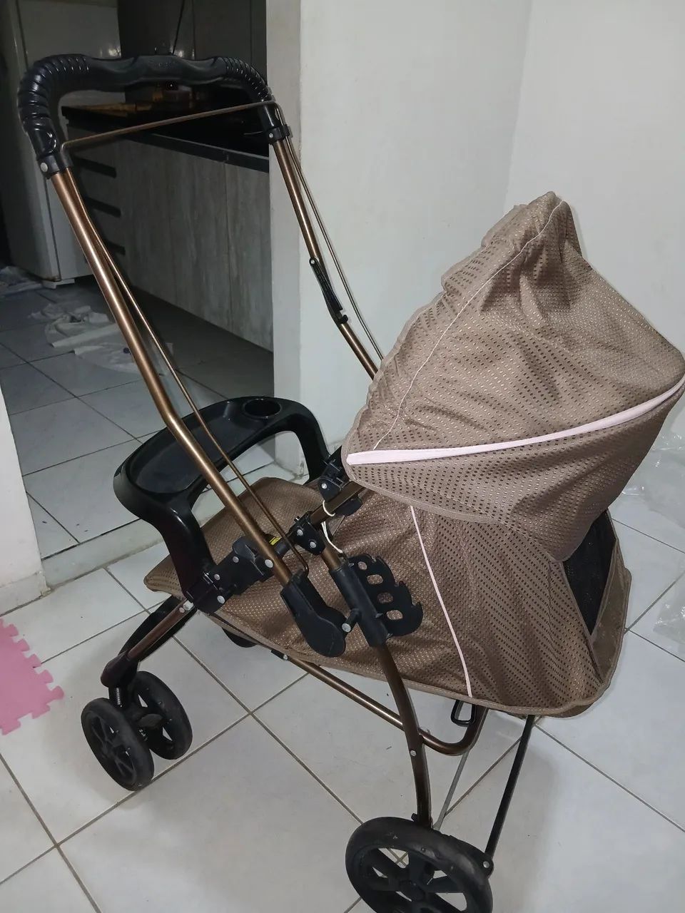  carrinho de bebê  - Foto 4
