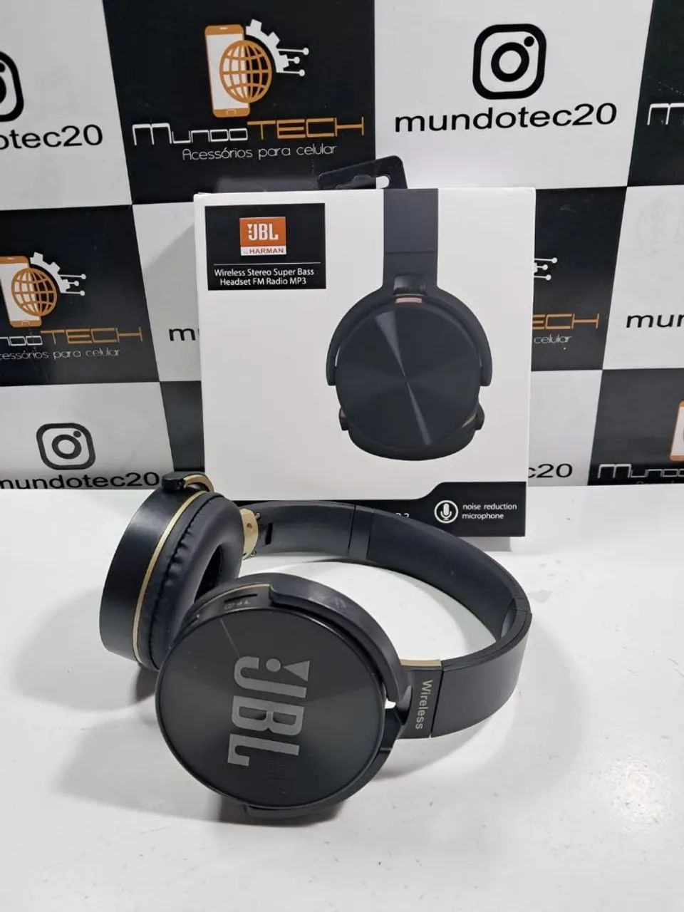 Fone JBL via bluetooth 