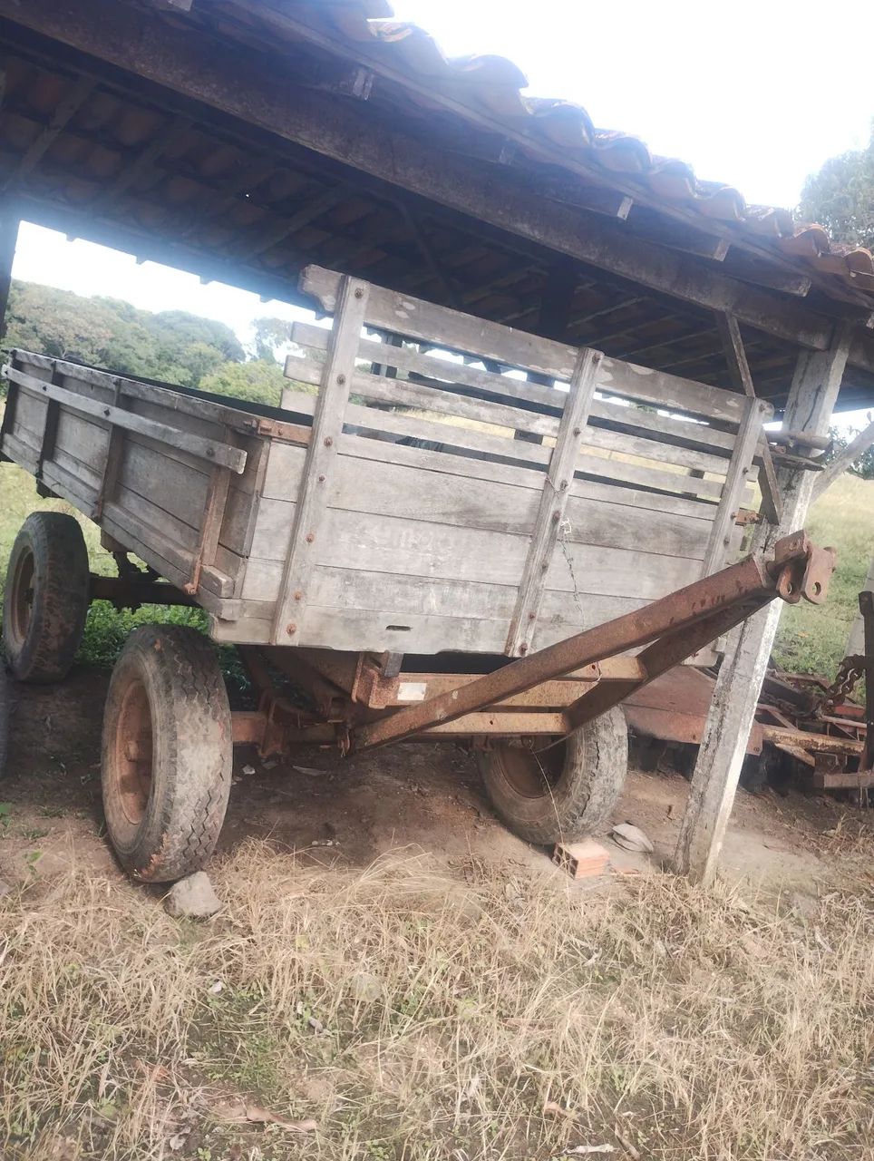 Trator Valtra  - Foto 2