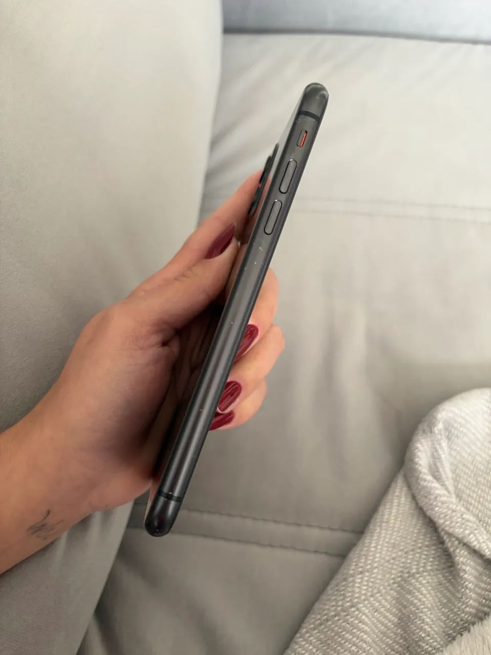 iPhone 11 64GB - Excelente estado - Foto 5