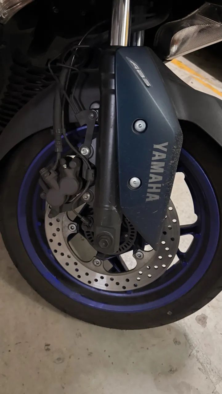 YAMAHA XMAX 250 ABS 2023 - Foto 3