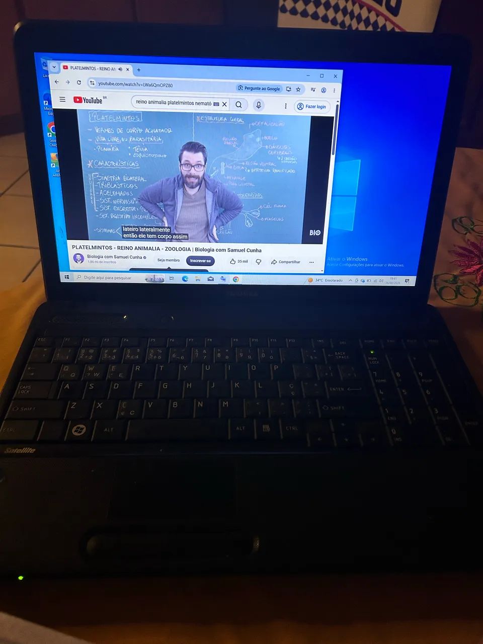 Vendo computador Toshiba se encaixa perfeitamente para quem quer estudar