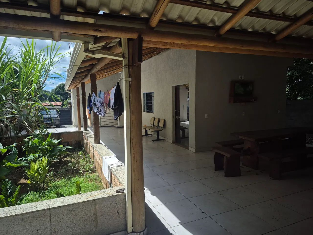 Imóvel com duas casas lindas!
