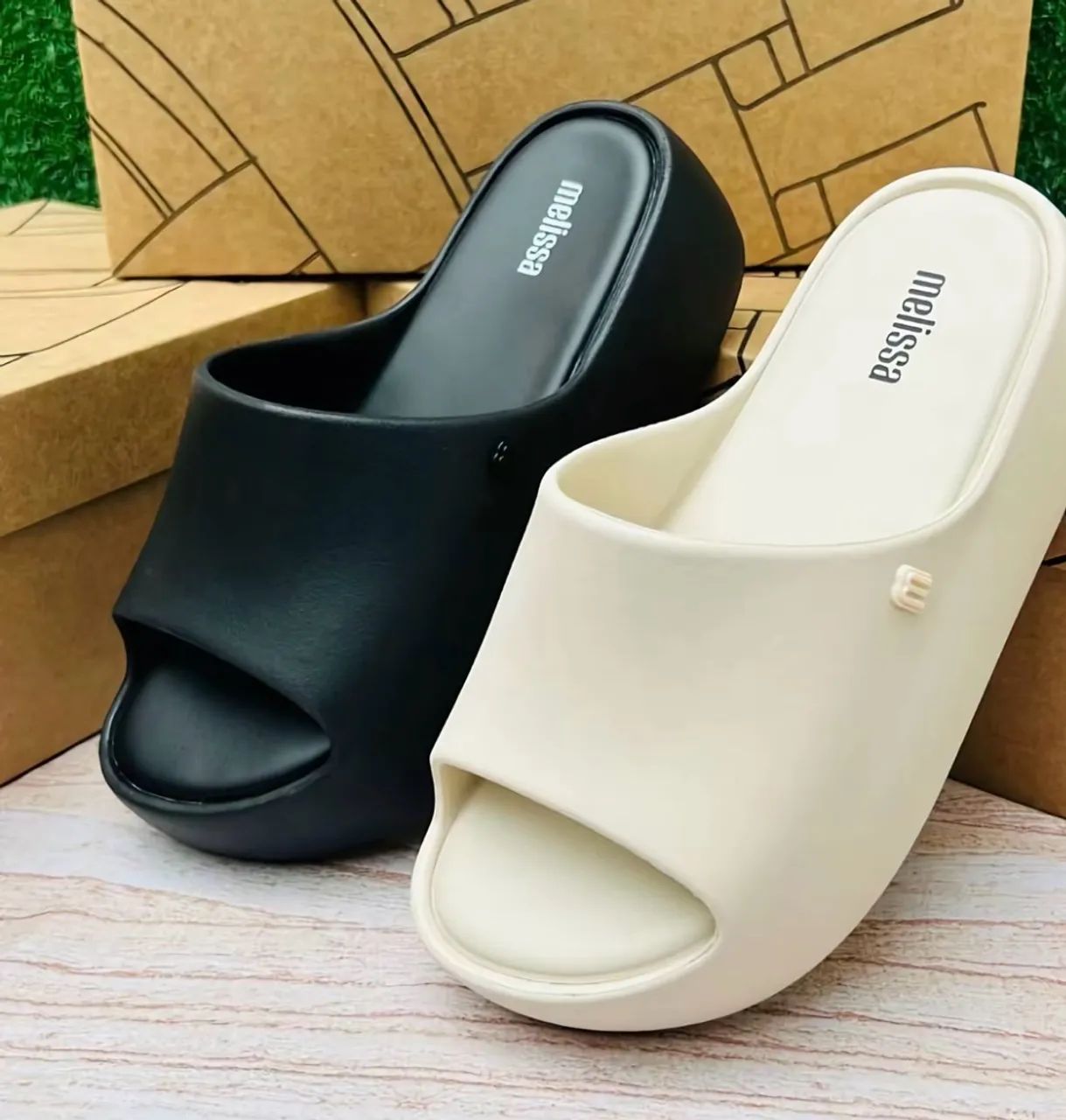 Melissa platform slide off white 37