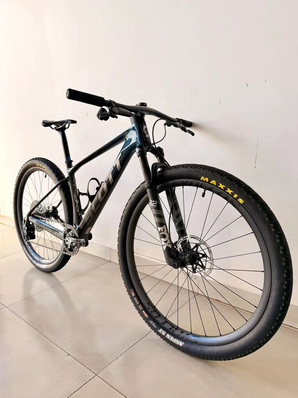 Bicicleta Scott Scale RC Team Carbon - Foto 2
