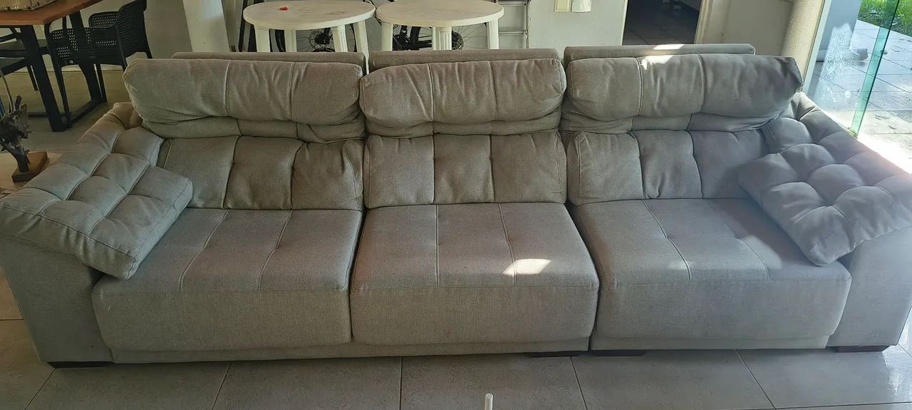 Vende-se sofá retrátil e reclinável 