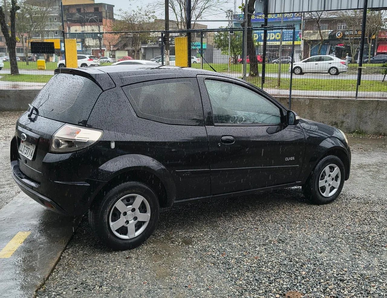 Ford Ka Ka 1.0 8V/1.0 8V ST Flex 3p 2013