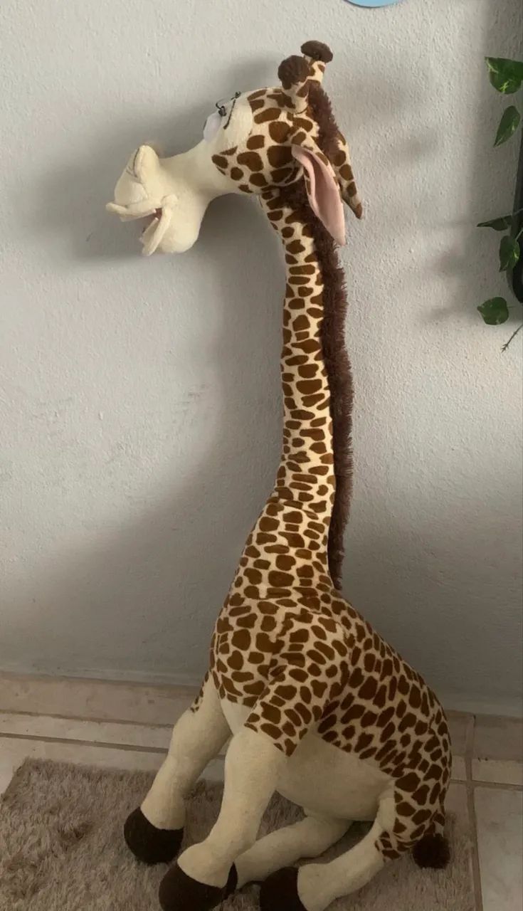 Girafa Madagascar de pelúcia 