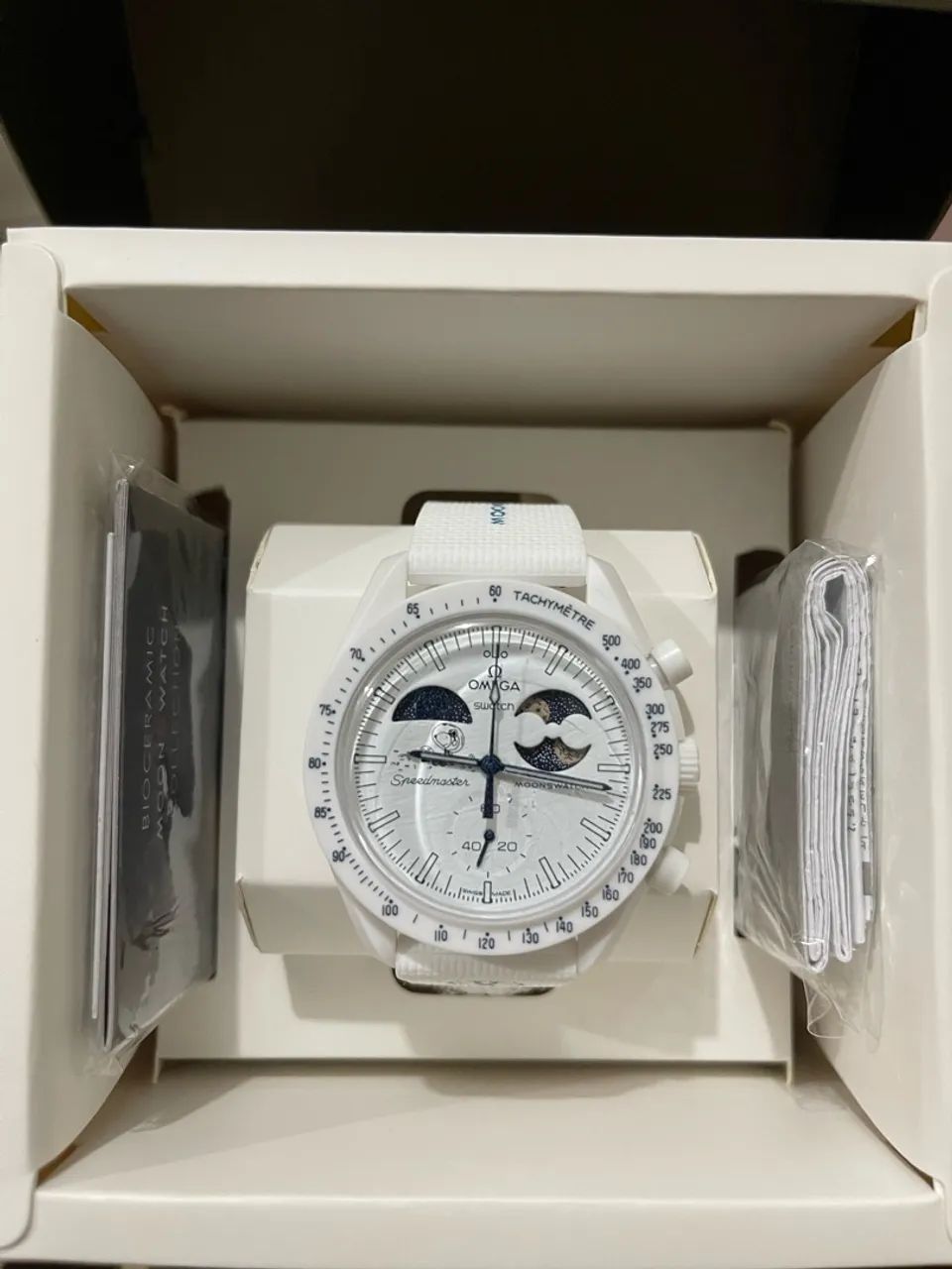 Omega moonswatch 