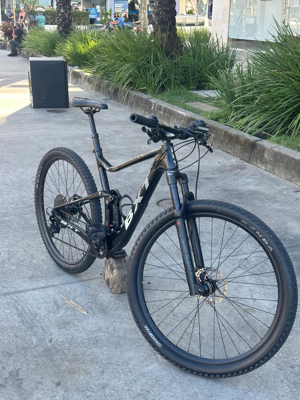 Bike full suspencion Carbono  - Foto 3