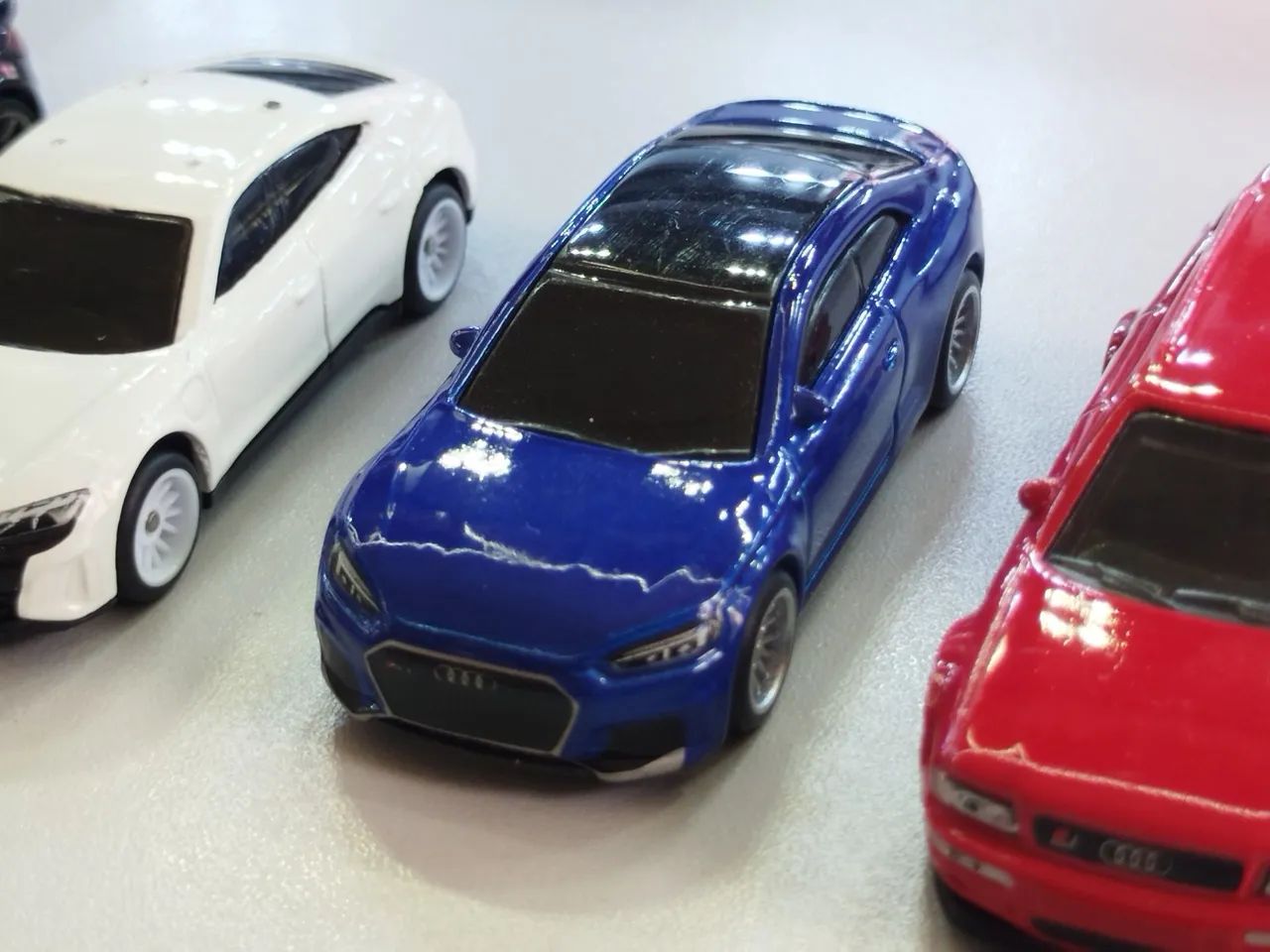 Lote Hot Wheels 11 Audi - Foto 3