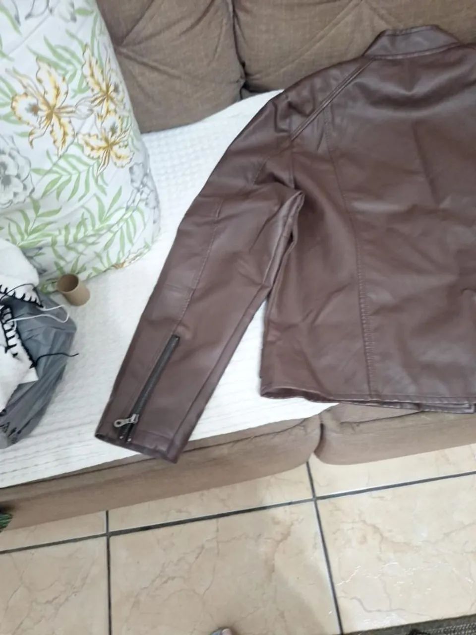Jaqueta em corino - Foto 4