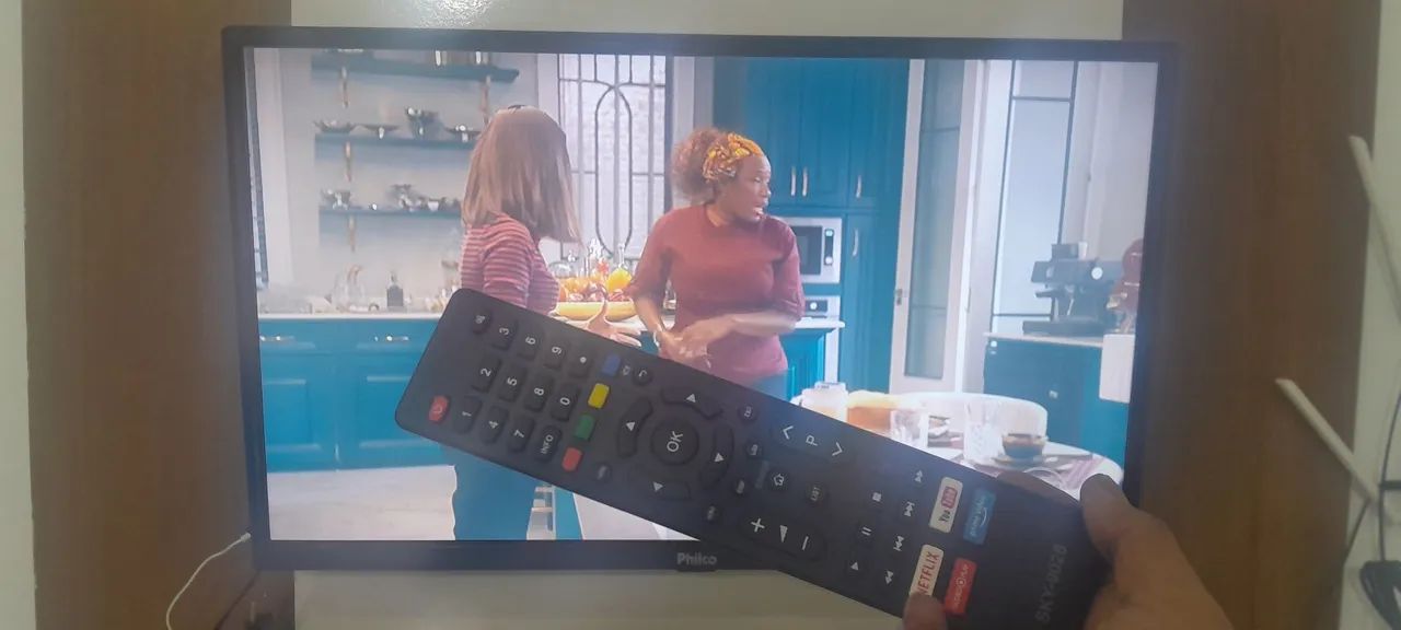 Smart tv philco 32 polegadas Netflix youtube - Foto 3