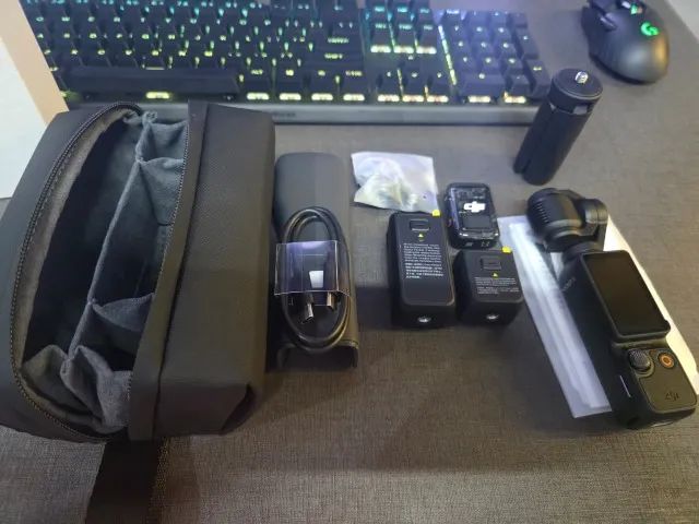 DJI Osmo Pocket 3 Creator Combo - Nova (Nunca Usada) na Caixa ABERTA - Foto 2