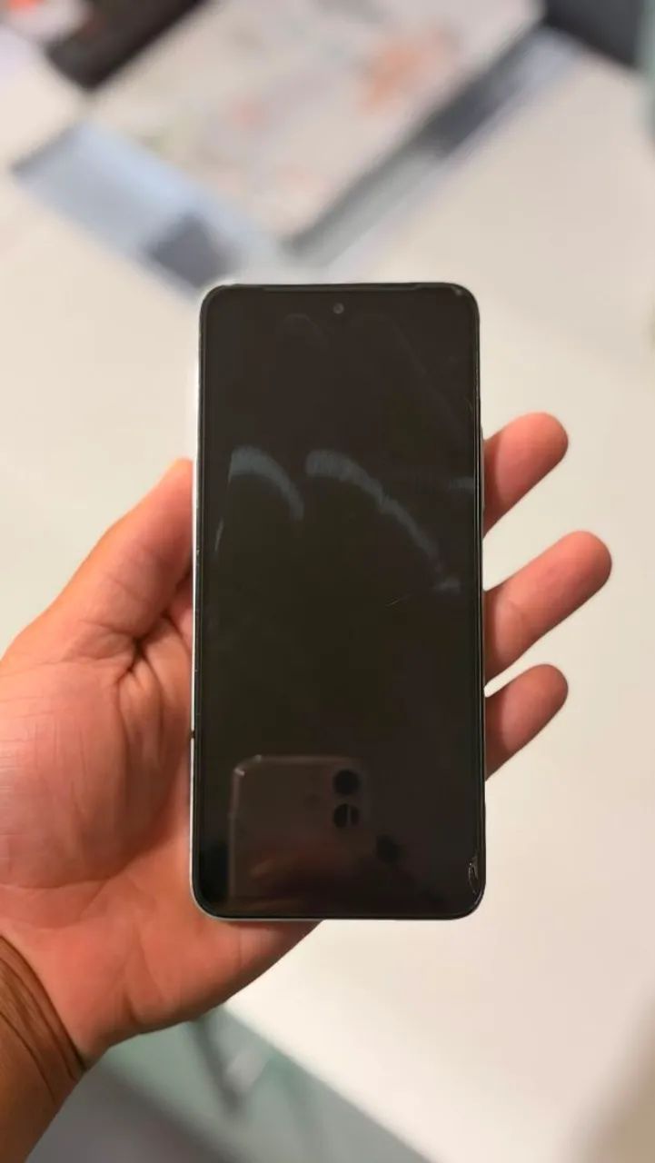 Redimi 12  - Foto 2