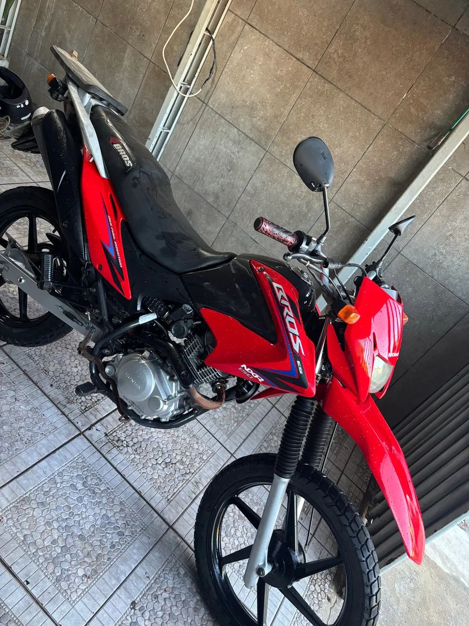Bros 150  - Foto 2