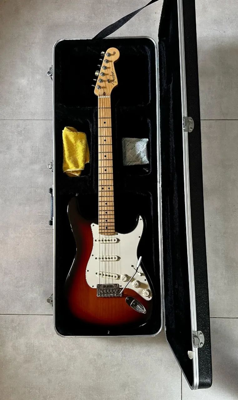 Fender Stratocaster American Standard - Foto 5