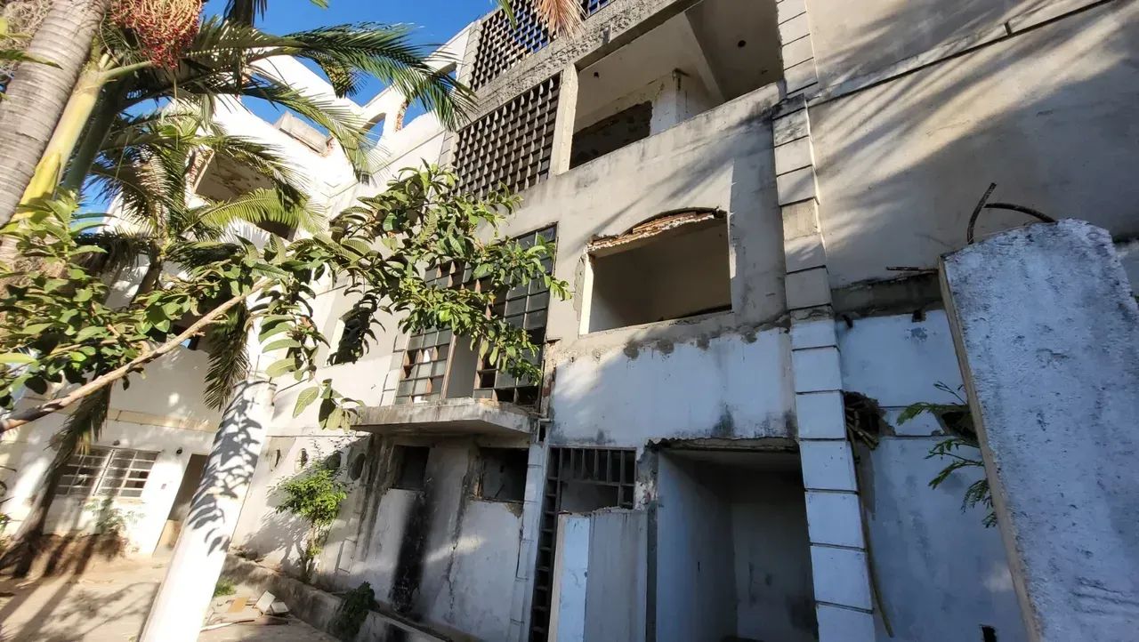 Imóvel para venda possui 2180m2 lote de 1080m2 - Foto 5