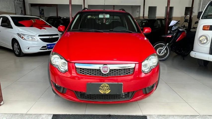 Fiat Strada Trekking 1.6 16V Locker Flex CD 2014 - Foto 2