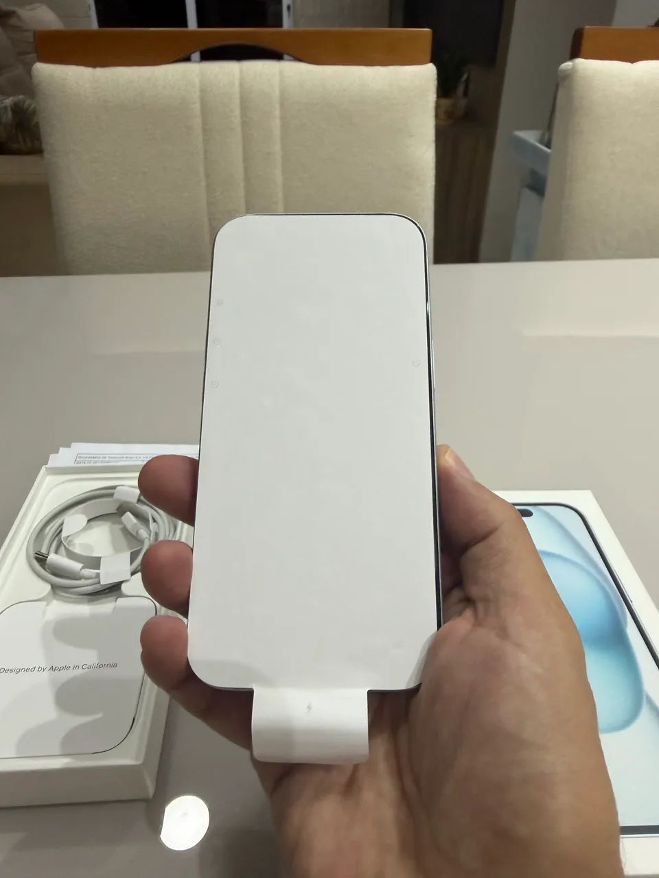 Vendo IPhone 15 256G em excelente estado - Foto 5