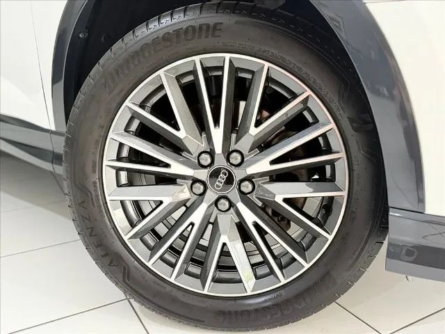 Audi Q3 SPB Performance 2.0 TFSI Tipt. Quatt. 2024 - Foto 4