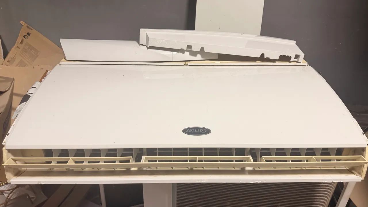 Ar inverter 36000 Btus piso teto