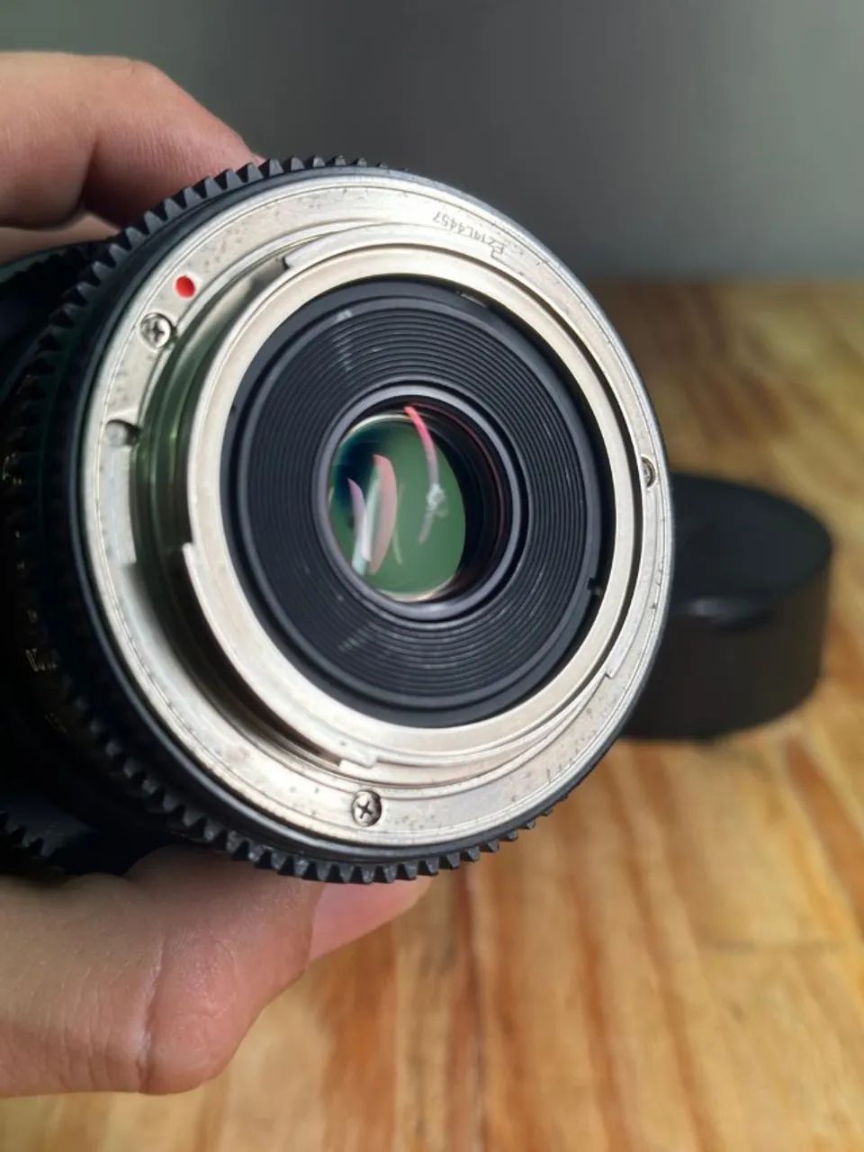 Lente Rokinon Cine 14mm f3.1 Mount Canon - Foto 2