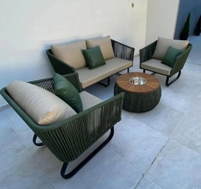 CONJUNTO DE SOFÁ COM CHAMPANHEIRA