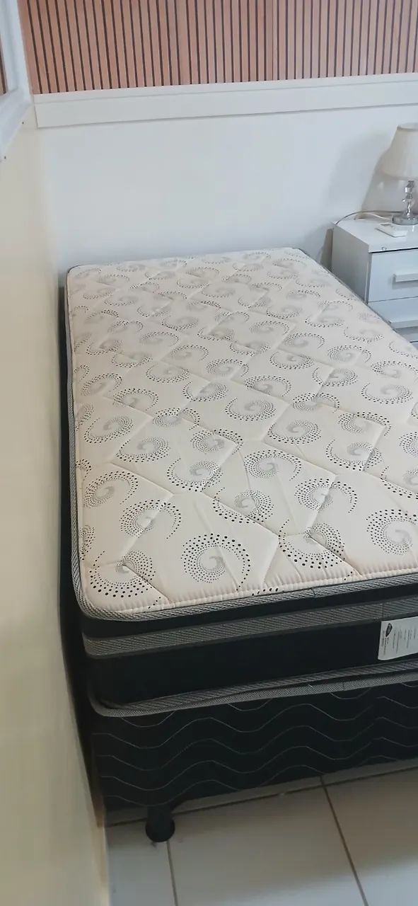 Slightly used single bed468259619221032962