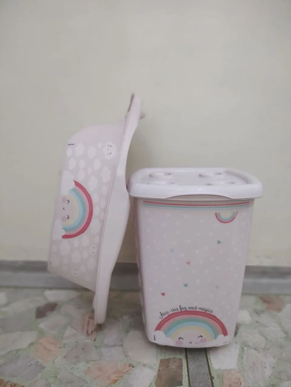 Kit banheira e cesto infantil 