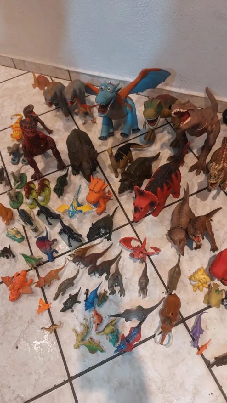 Dinossauros de brinquedo  - Foto 3