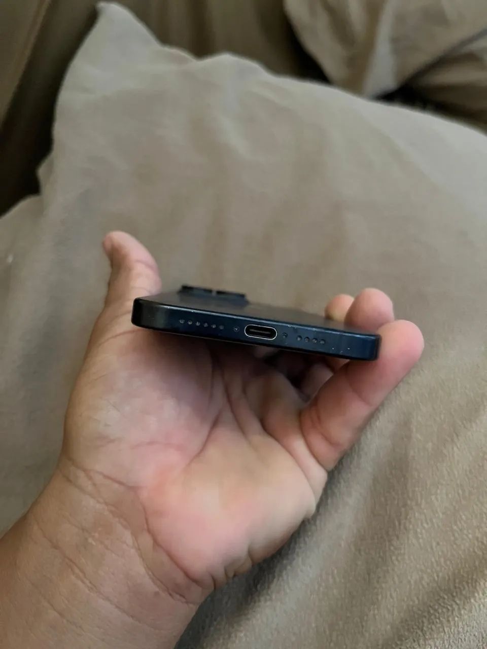 Vendo ou troco iPhone 15pro max  - Foto 2