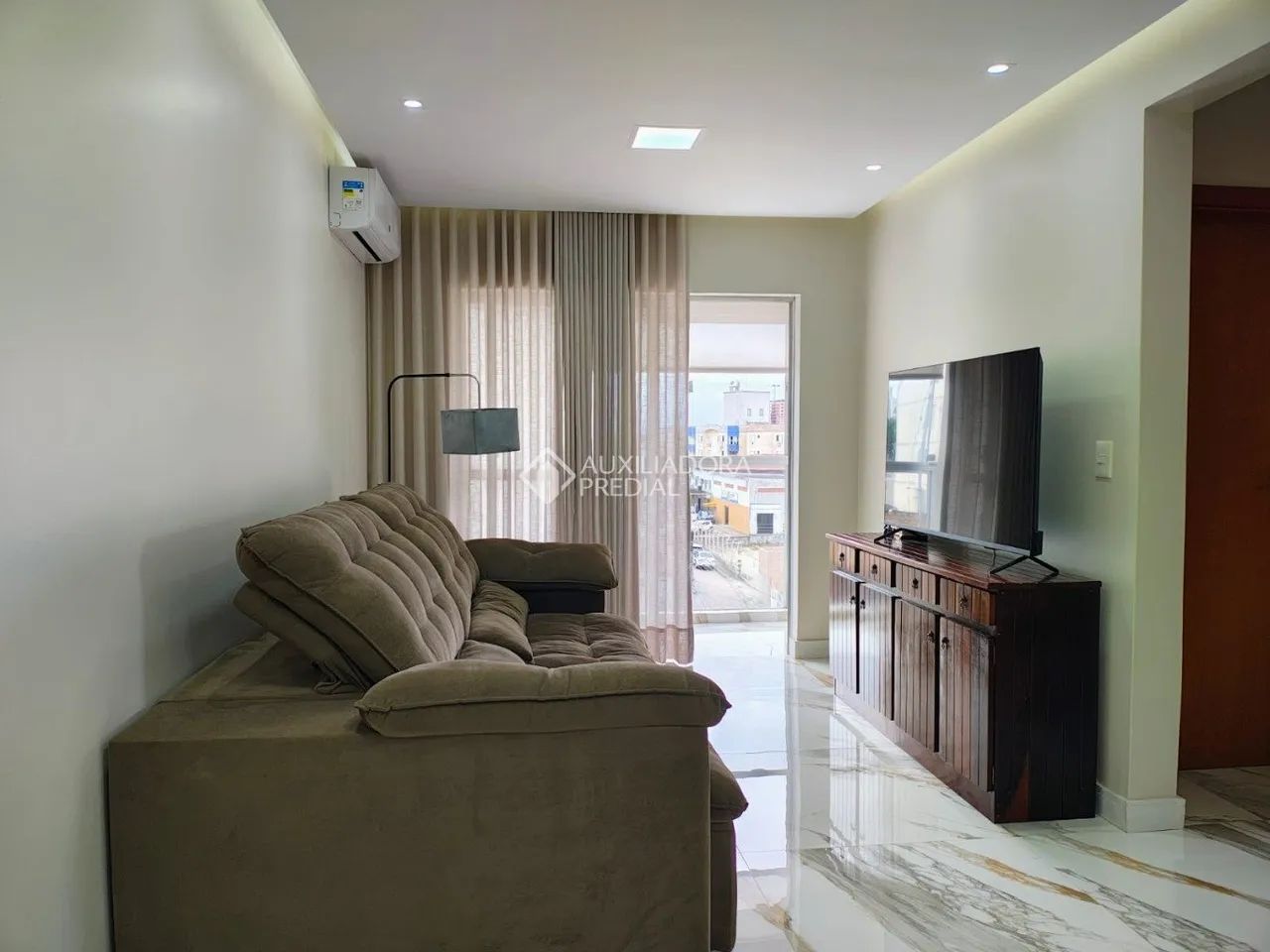 Apartamento á venda 2 quartos, Capoeiras - Florianópolis/SC